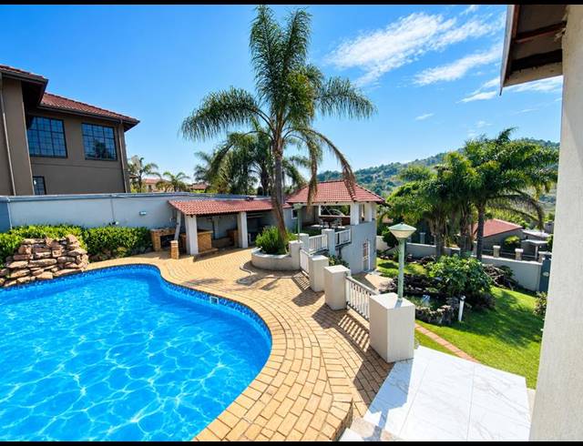 5 BEDROOM HOUSE FOR SALE IN BASSONIA